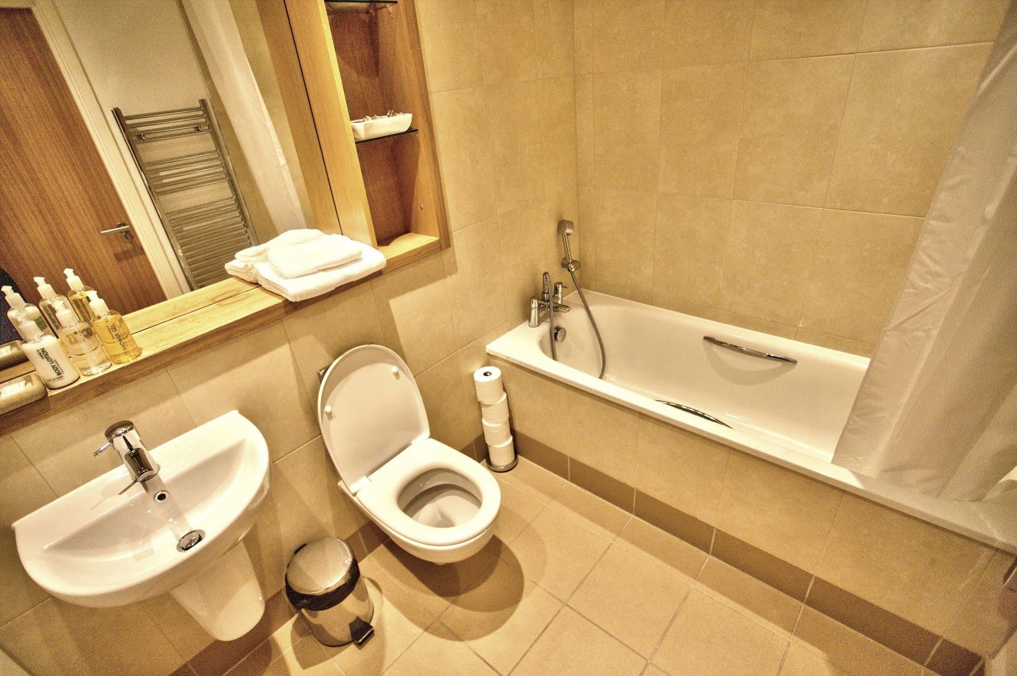 Quay Apartments Leeds Leeds  Extérieur photo